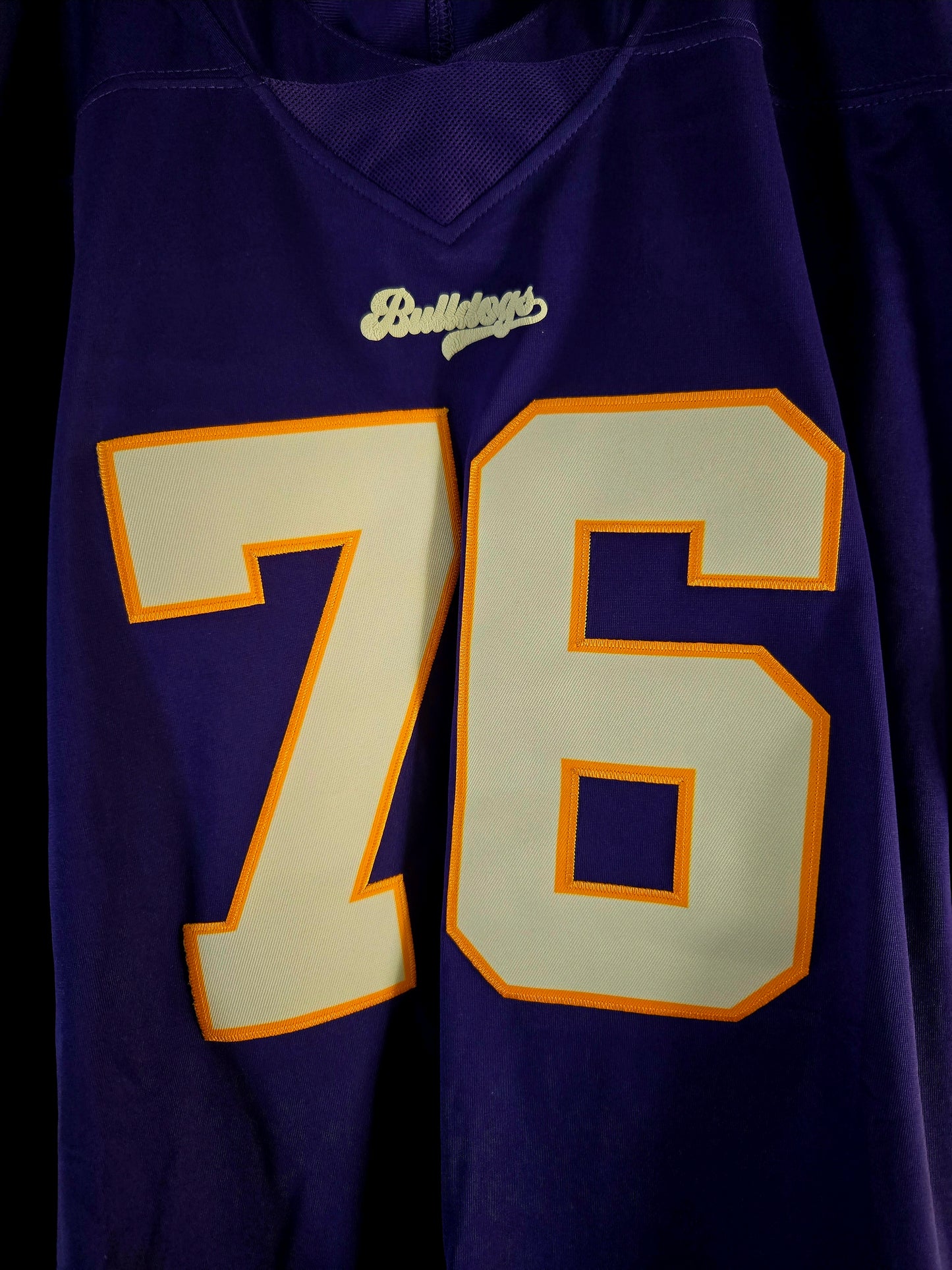 American Football Trikot Bulldogs Lila Weiß