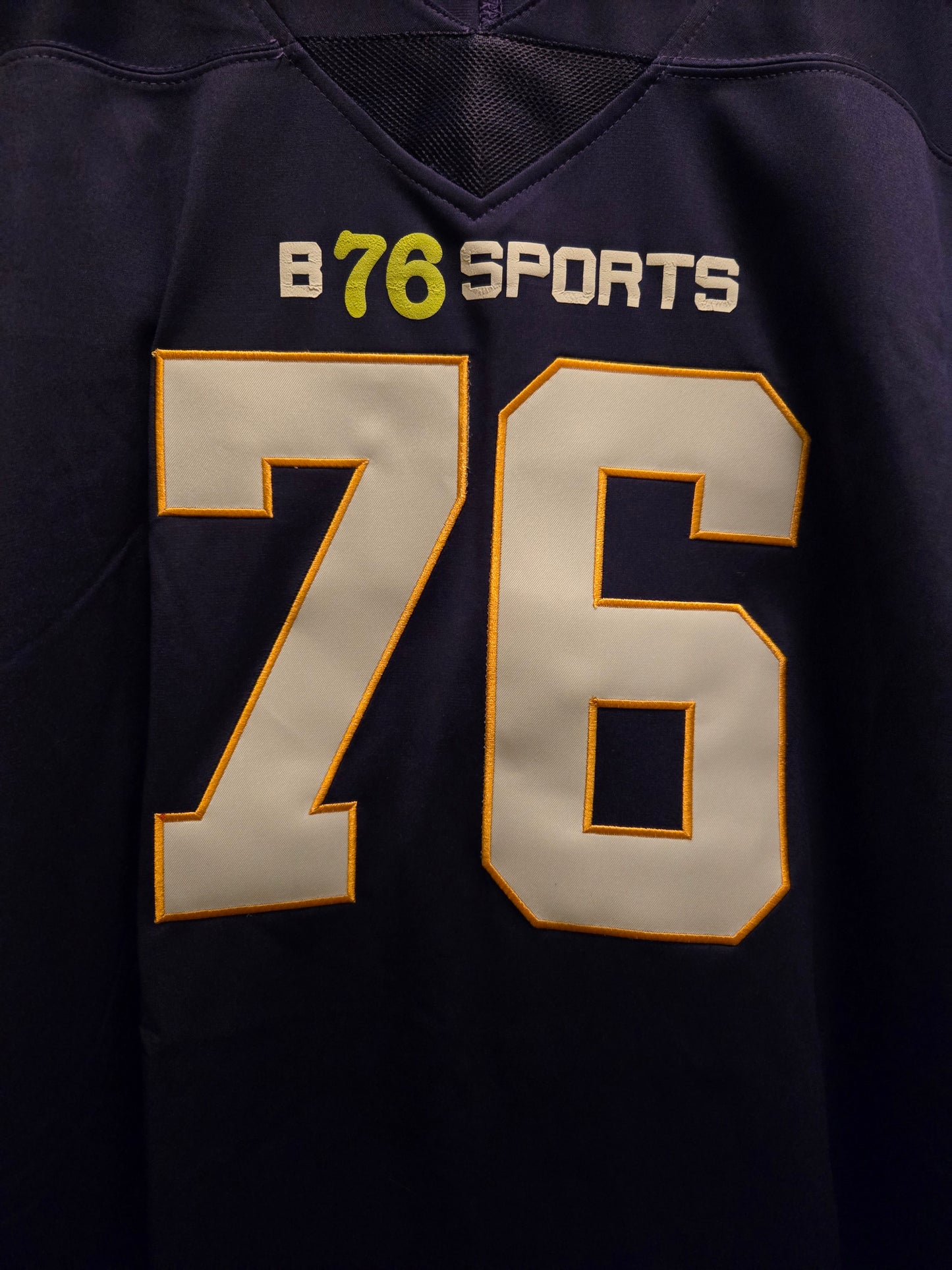 American Football Trikot Bulldogs Lila Weiß