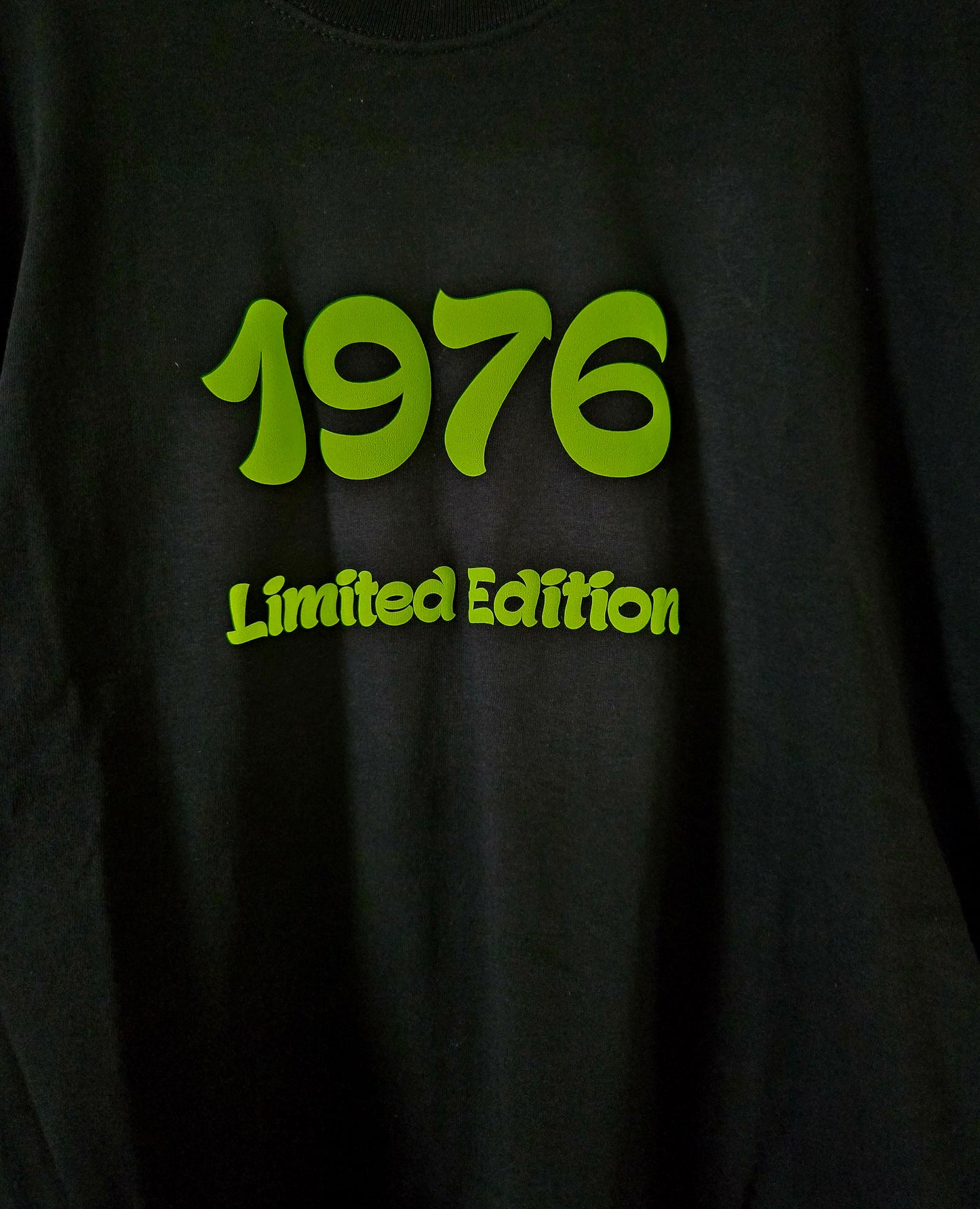 Personalisiertes Baumwoll T-Shirt schwarz Neon gelb Limited Edition