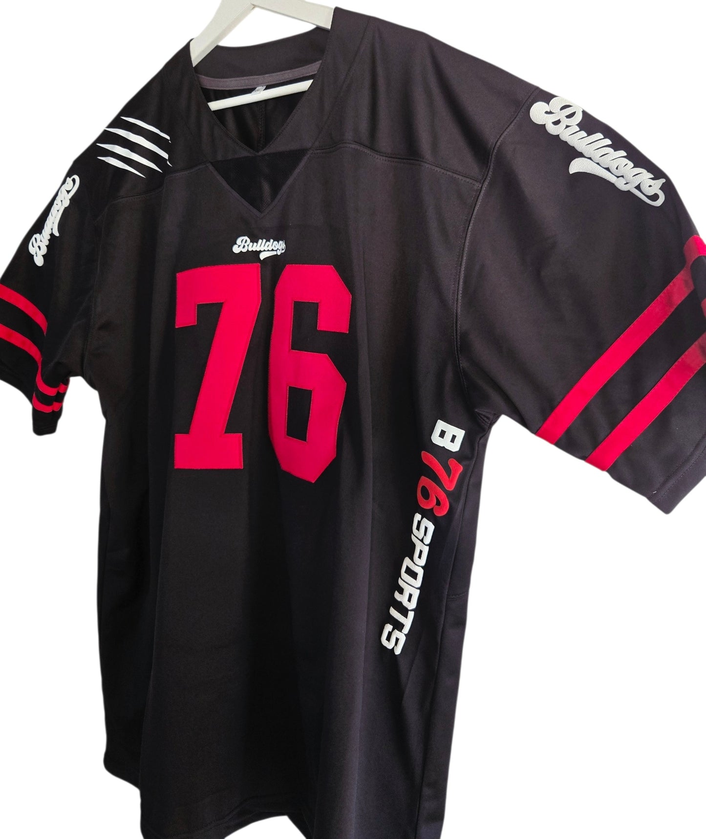 American Football Trikot Bulldogs Bodybuilding Oversize schwarz rot weiß XXL